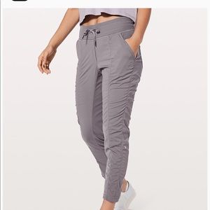Lululemon joggers